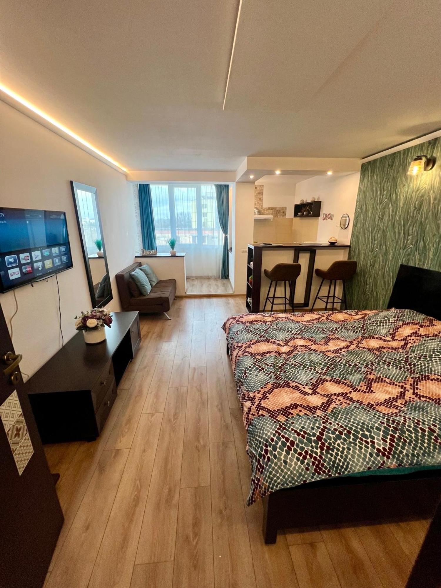 Apartament 2 Venturo Victoriei Wi-Fi Self Check-In Braszów Zewnętrze zdjęcie